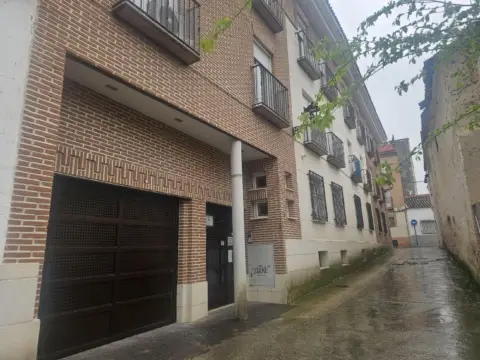 Piso en calle de Montoya, 19